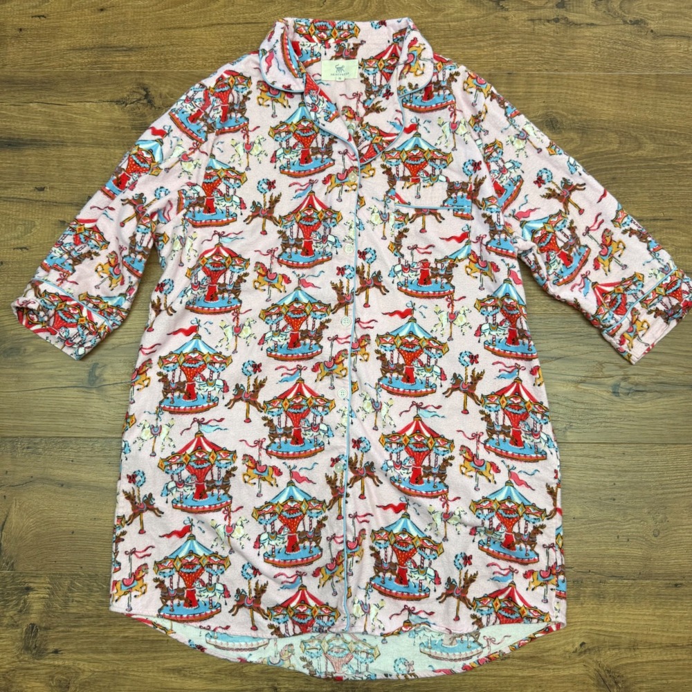 Printfresh x Kathy Hilton XL‎ Christmas Carousel Pink Flannel PJ Shirt Festive